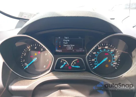 2016 Ford Escape Se z USA, uszkodzony, nr VIN 1FMCU9GX8GUB75636